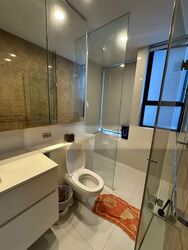 d'leedon photo thumbnail #2